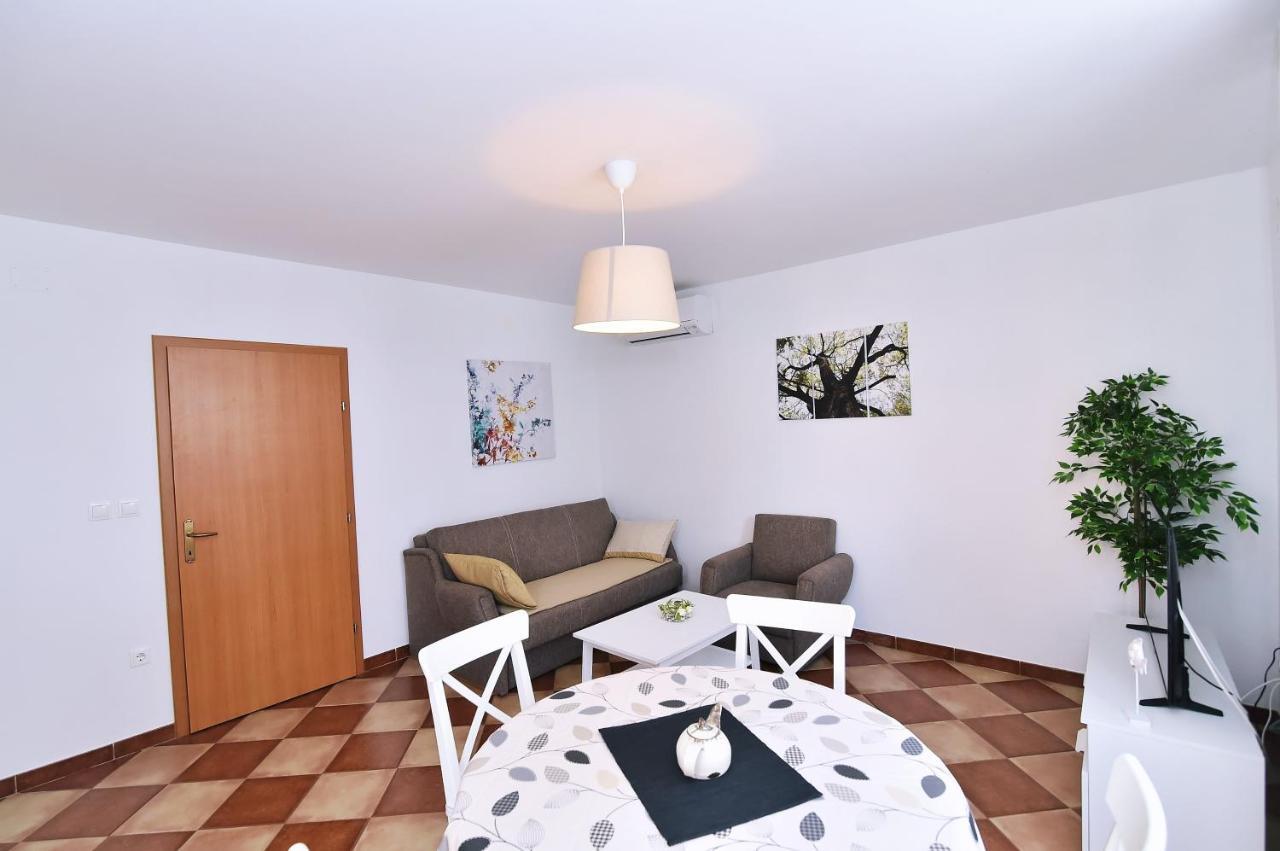 Apartments Luni Baška Extérieur photo
