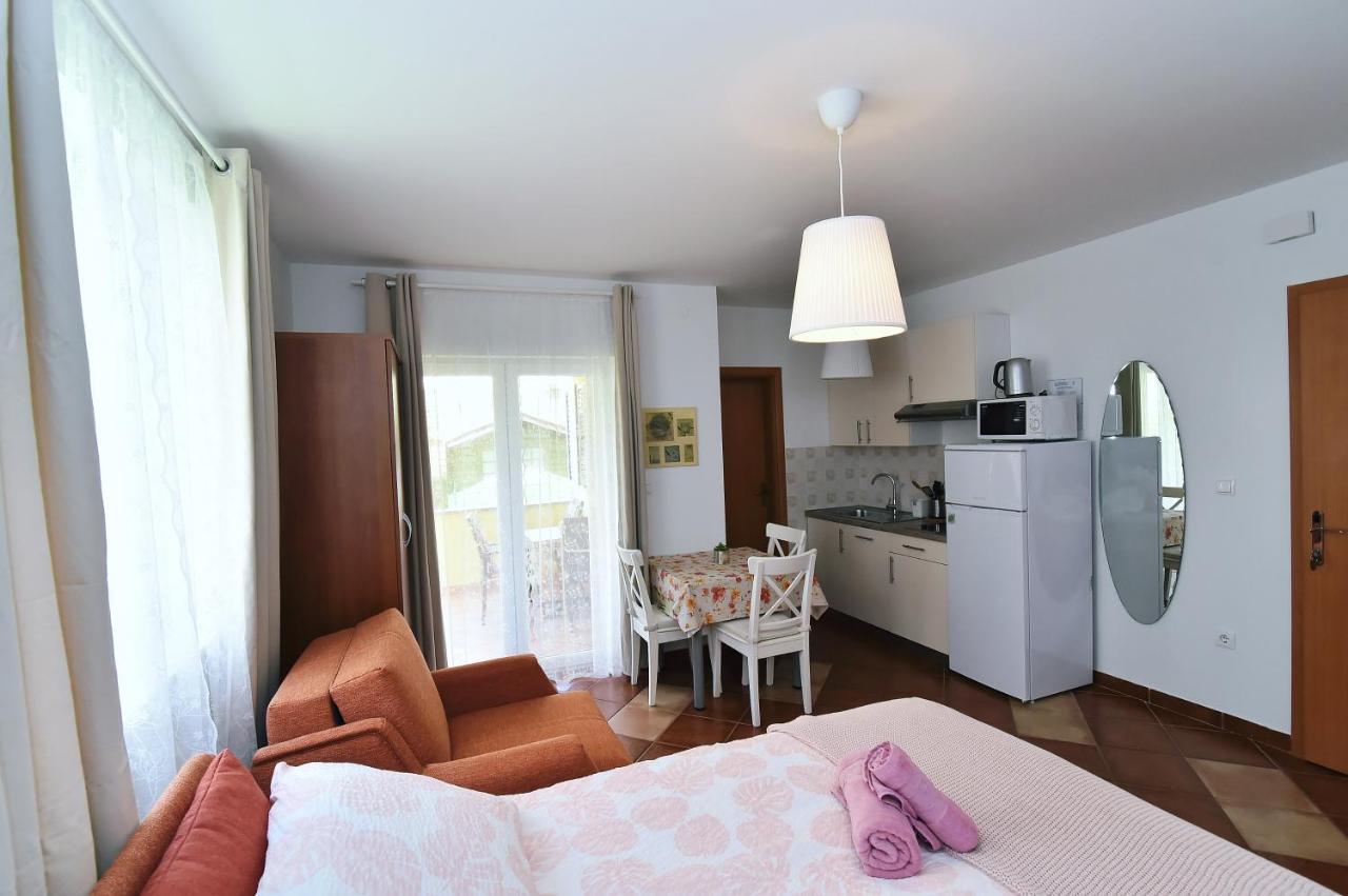 Apartments Luni Baška Extérieur photo
